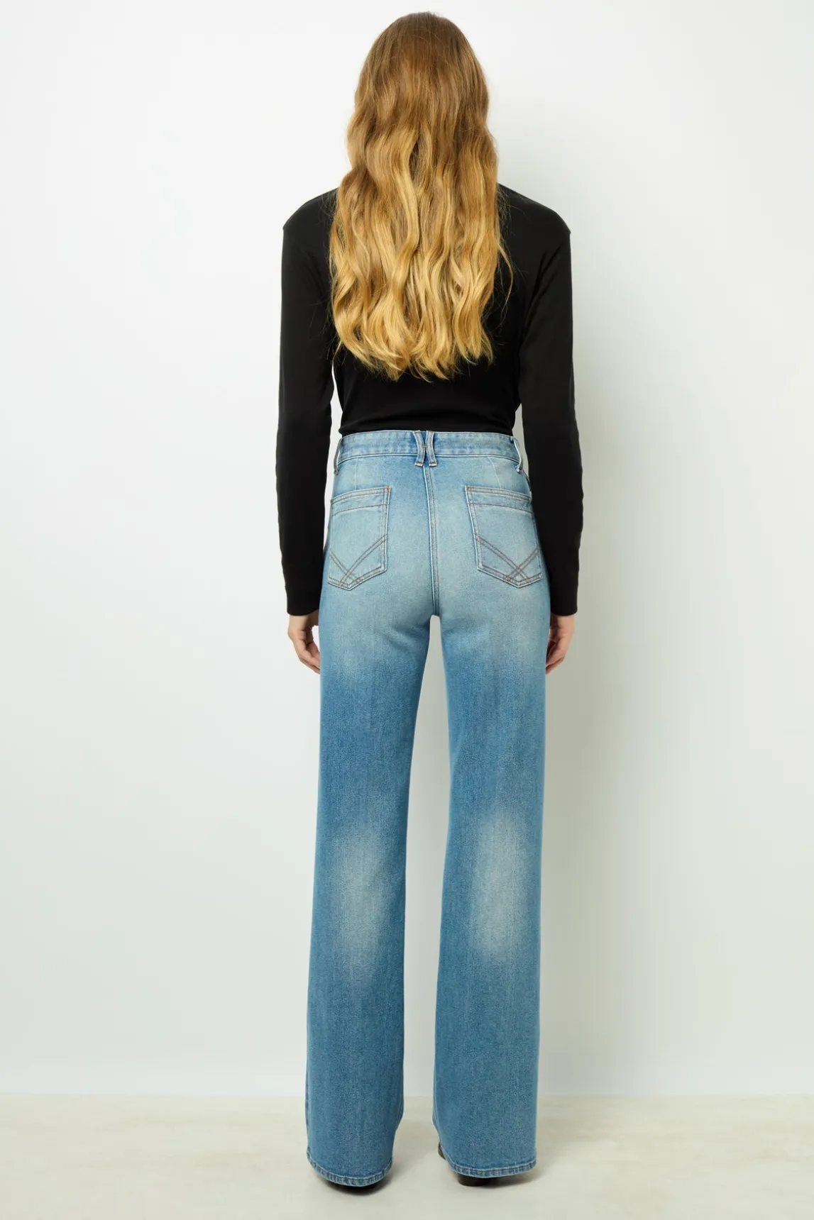 Flared jeans -ANNA