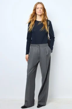 Plain fine woo"])self.__next_f.push([1,"l T-shirt - ATHENAIS