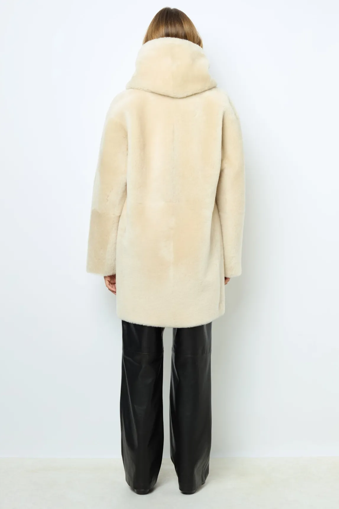 Reversible shearling coat with shawl collar - LEOCADIE